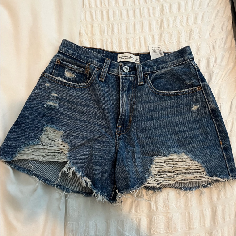 Abercrombie and Fit curve love shorts